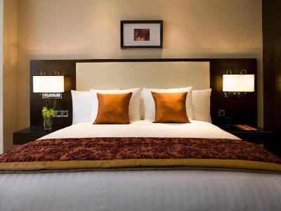Hotel Courtyard By Marriott Xujiahui 4*