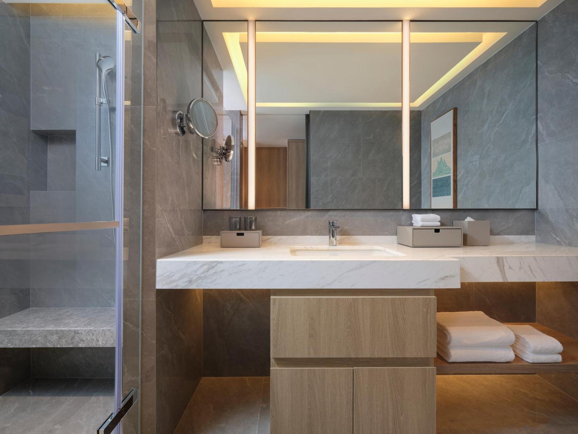 Courtyard By Marriott Xujiahui