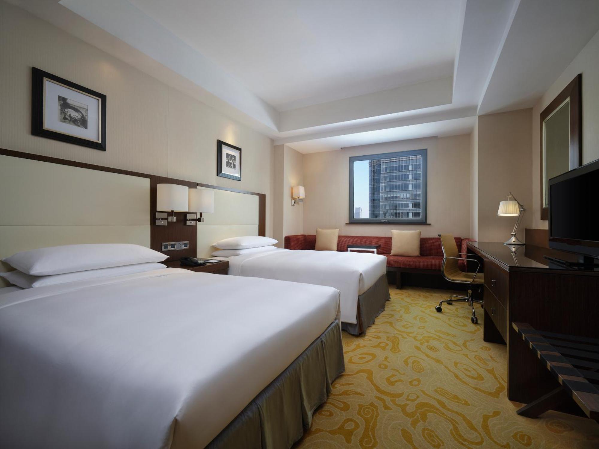 Courtyard By Marriott Xujiahui Hotel Shanghai
