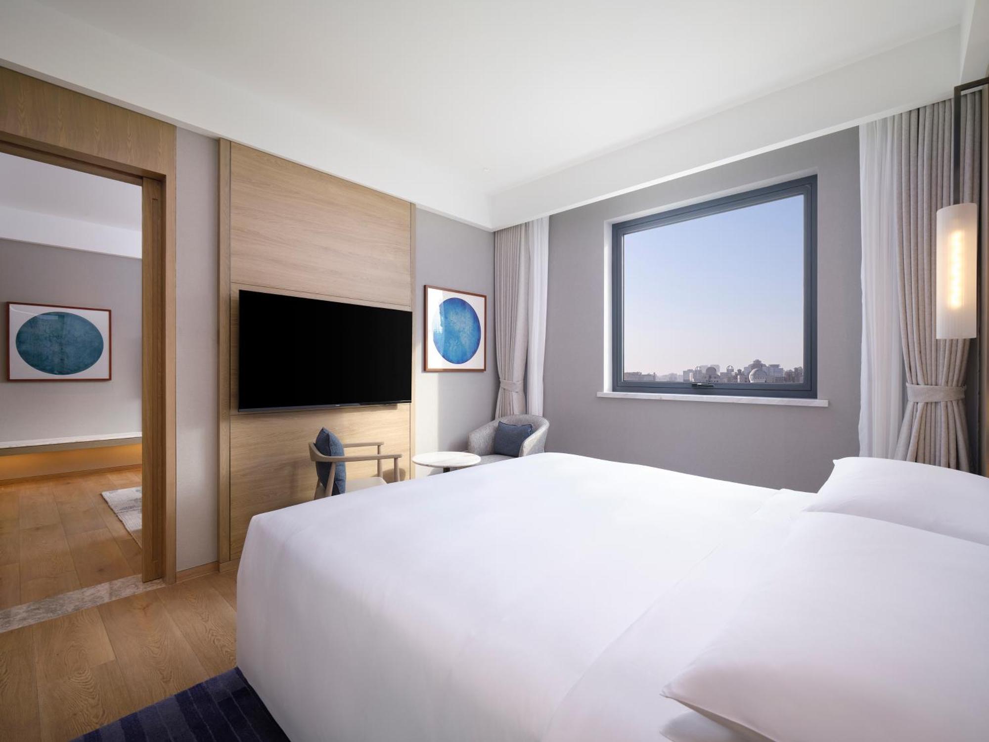 Courtyard By Marriott Xujiahui 4*