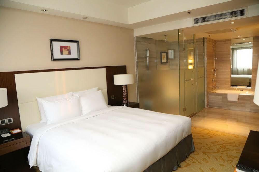 Courtyard By Marriott Xujiahui